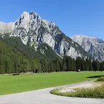 With Trail & Mountain Views Ferienhaus Leutasch