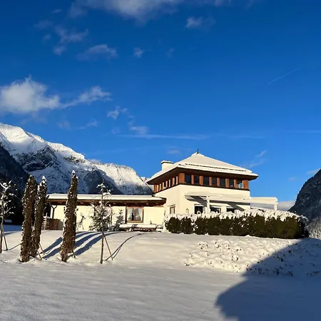 With Trail & Mountain Views Holiday home