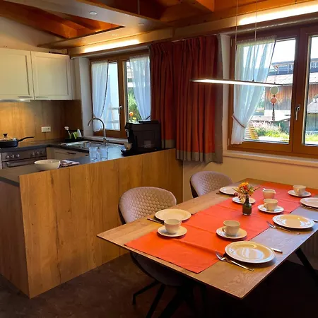 Leutasch With Trail & Mountain Views لوتاش