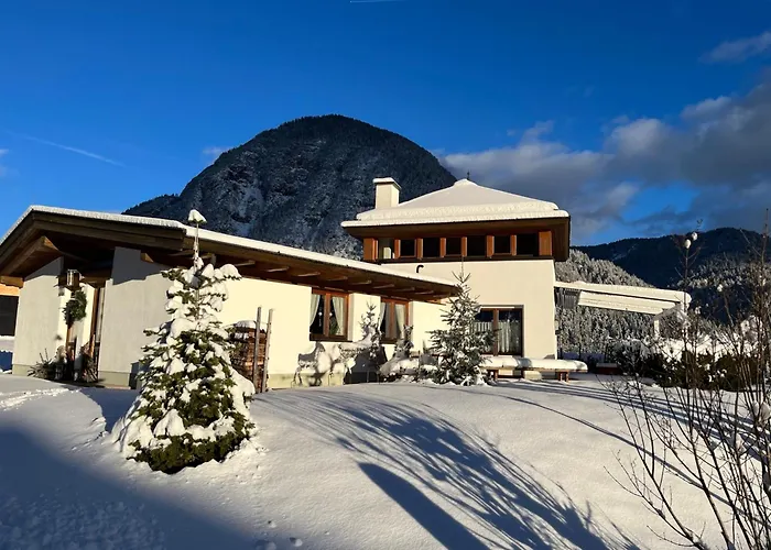 Leutasch With Trail & Mountain Views * لوتاش