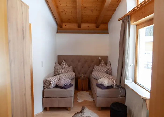 Leutasch With Trail & Mountain Views