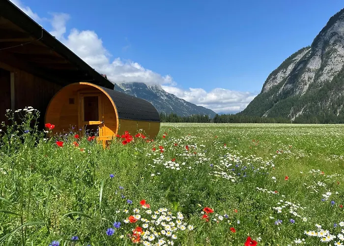 Leutasch With Trail & Mountain Views لوتاش